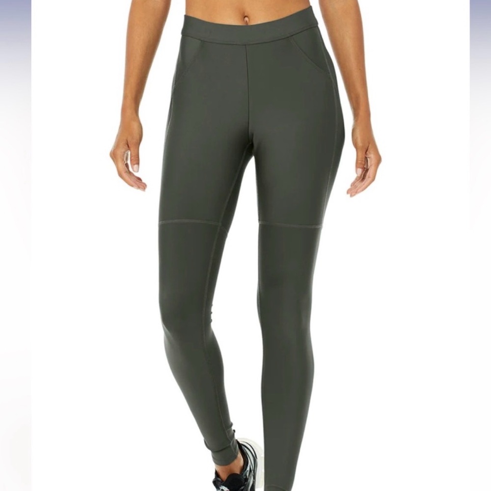 ALO Yoga High-Waist Olive Leggings